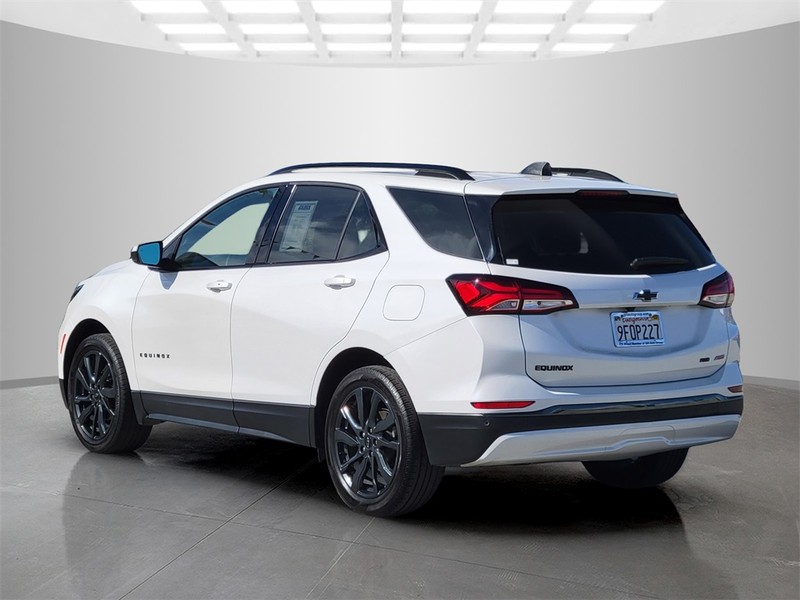 Chevrolet Equinox Vehicle Full-screen Gallery Image 06