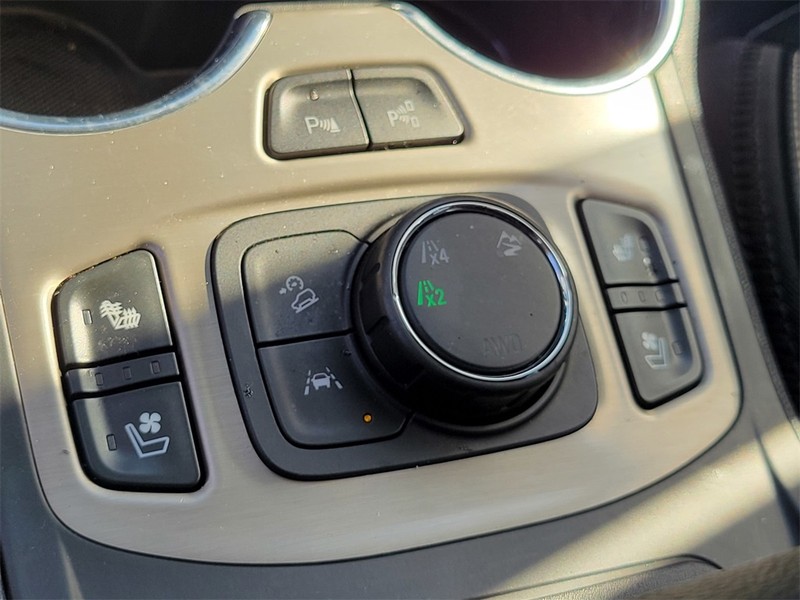 GMC Terrain Vehicle Full-screen Gallery Image 21
