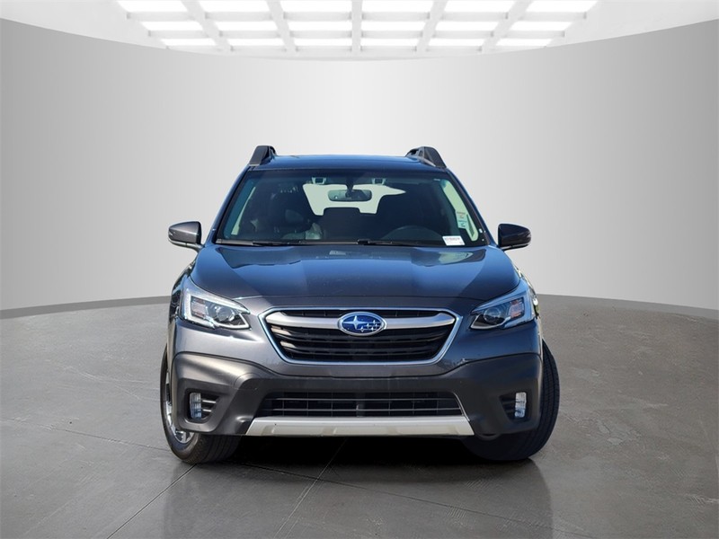 Subaru Outback Vehicle Full-screen Gallery Image 02