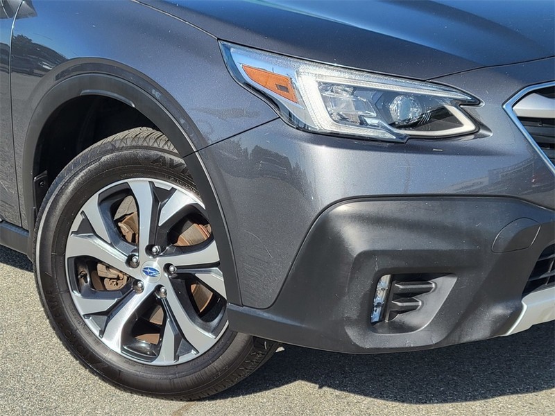 Subaru Outback Vehicle Full-screen Gallery Image 03