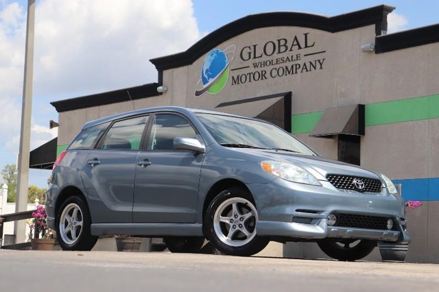 Toyota Matrix Vehicle Full-screen Gallery Image 26