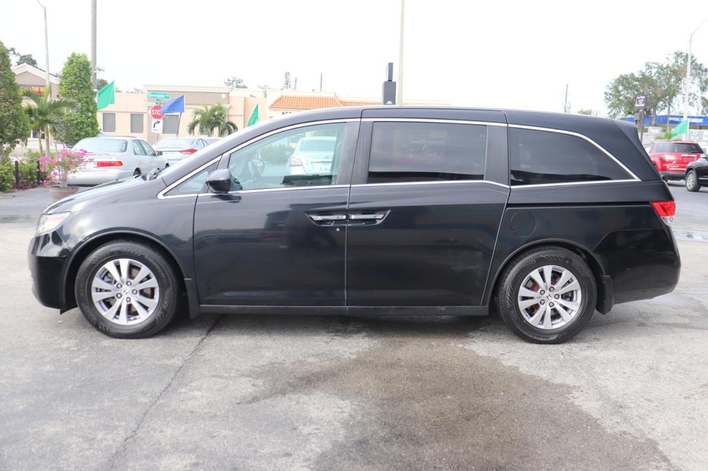 Honda Odyssey Vehicle Full-screen Gallery Image 04
