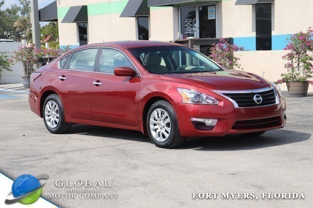 2014 Nissan Altima 2.5 S at SWFL Autos in Fort Myers FL