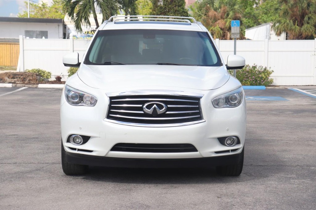 INFINITI QX60 Vehicle Full-screen Gallery Image 02