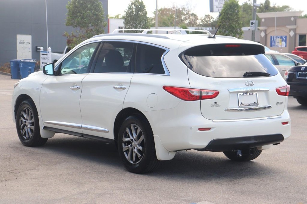 INFINITI QX60 Vehicle Full-screen Gallery Image 06
