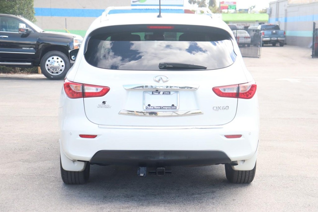 INFINITI QX60 Vehicle Full-screen Gallery Image 07