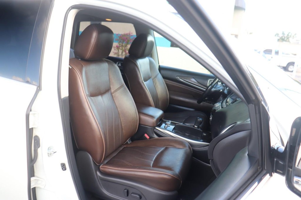 INFINITI QX60 Vehicle Full-screen Gallery Image 23