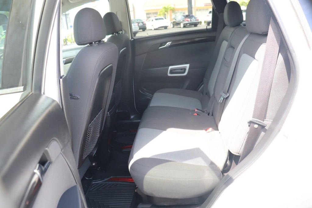 Chevrolet Captiva Sport Fleet Vehicle Full-screen Gallery Image 15
