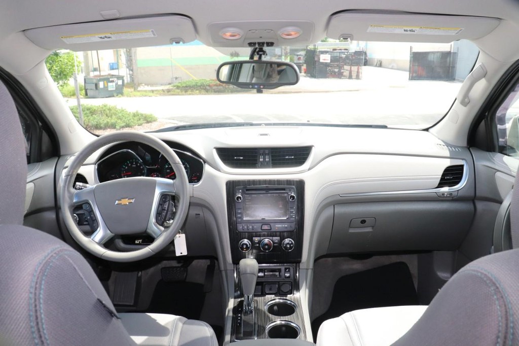 Chevrolet Traverse Vehicle Full-screen Gallery Image 26