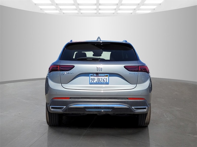 Buick Envision Vehicle Full-screen Gallery Image 07