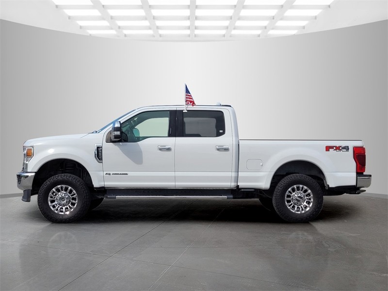 Ford Super Duty F-250 SRW Vehicle Full-screen Gallery Image 07