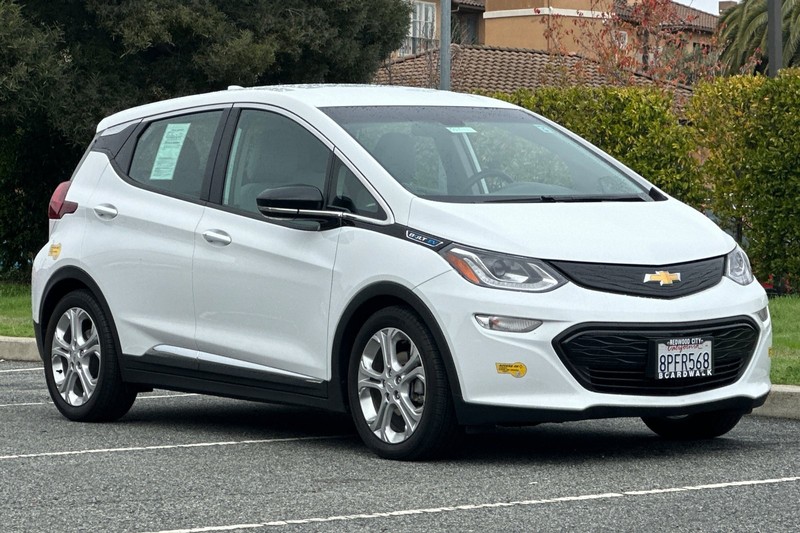 Chevrolet Bolt EV Vehicle Full-screen Gallery Image 02