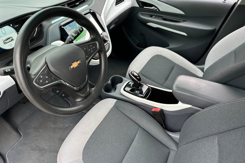 Chevrolet Bolt EV Vehicle Full-screen Gallery Image 10