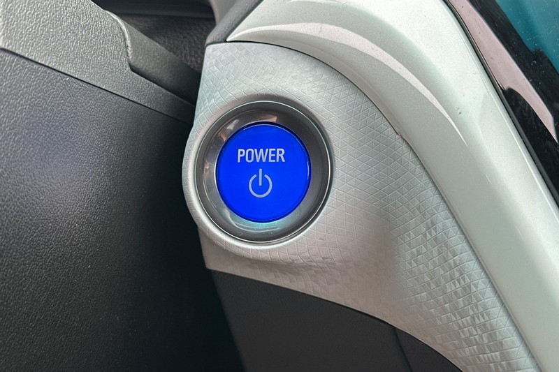 Chevrolet Bolt EV Vehicle Full-screen Gallery Image 28
