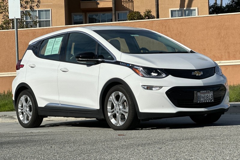 Chevrolet Bolt EV Vehicle Full-screen Gallery Image 02
