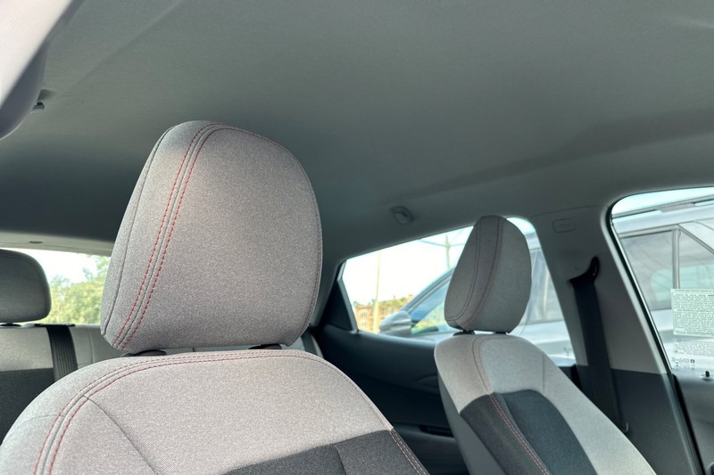 Chevrolet Bolt EV Vehicle Full-screen Gallery Image 20