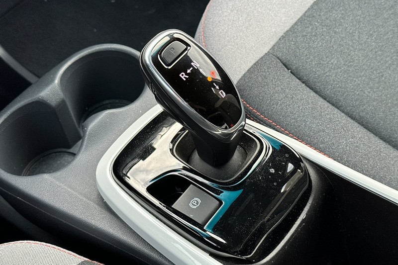 Chevrolet Bolt EV Vehicle Full-screen Gallery Image 27