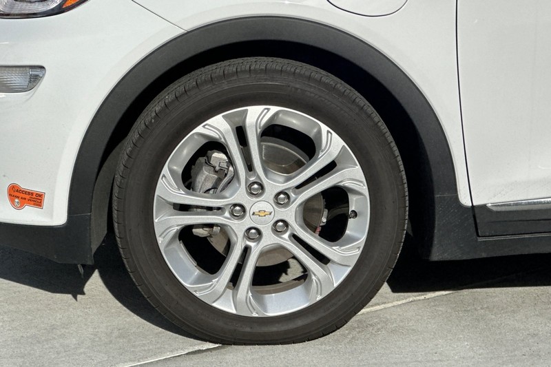 Chevrolet Bolt EV Vehicle Full-screen Gallery Image 35
