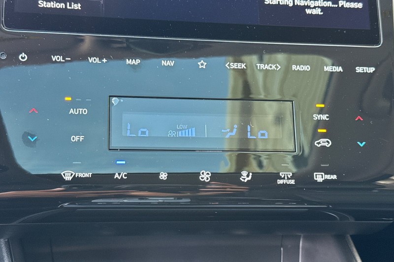 Hyundai Tucson Vehicle Full-screen Gallery Image 19