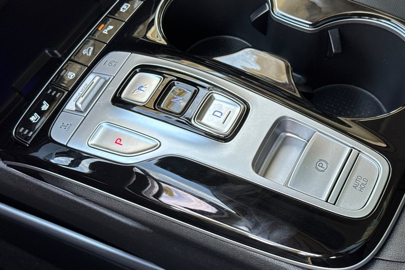 Hyundai Tucson Vehicle Full-screen Gallery Image 20