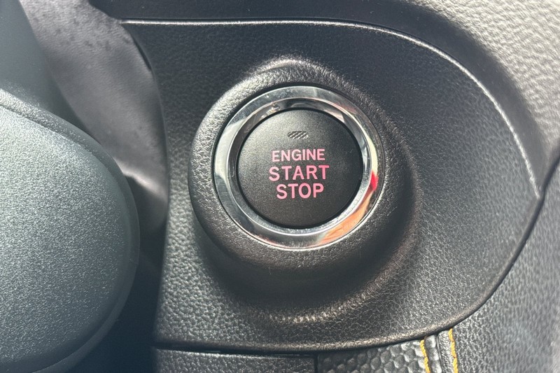 Subaru Forester Vehicle Full-screen Gallery Image 22
