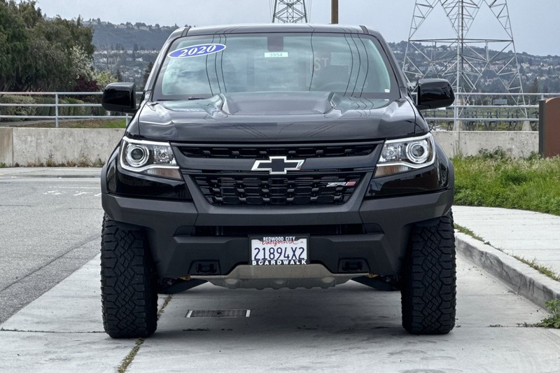 Chevrolet Colorado Vehicle Full-screen Gallery Image 09