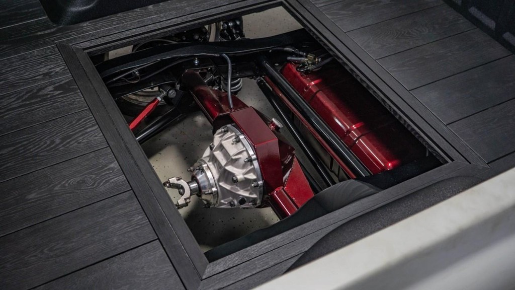 Chevrolet C 10 Vehicle Full-screen Gallery Image 23