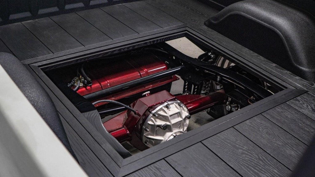 Chevrolet C 10 Vehicle Full-screen Gallery Image 25