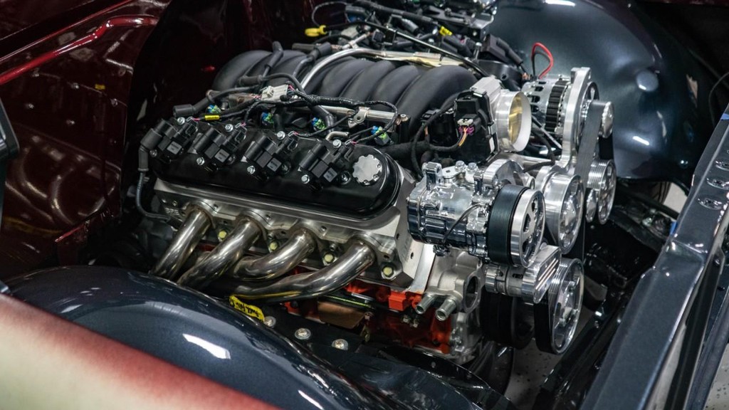 Chevrolet C 10 Vehicle Full-screen Gallery Image 34