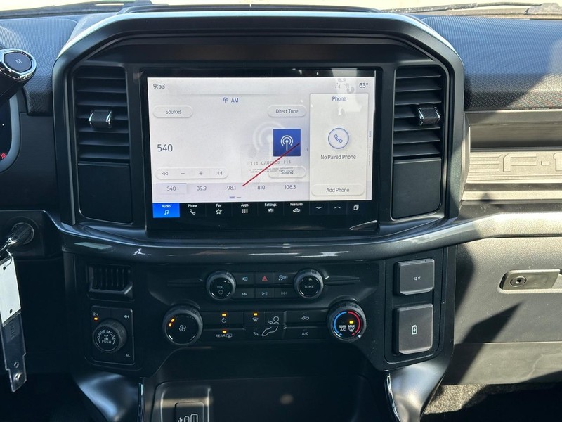 Ford F-150 Vehicle Full-screen Gallery Image 7