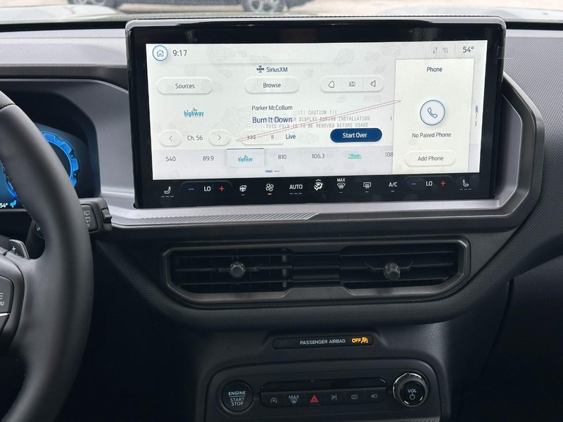 Ford Bronco Sport Vehicle Full-screen Gallery Image 7