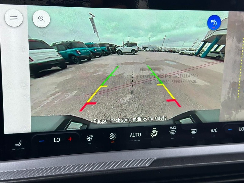 Ford Bronco Sport Vehicle Full-screen Gallery Image 15