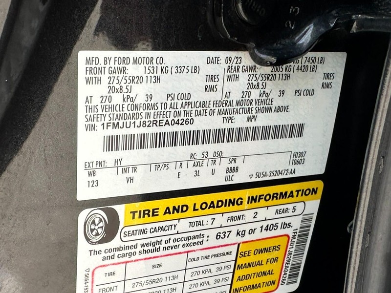 Ford Expedition Vehicle Full-screen Gallery Image 27