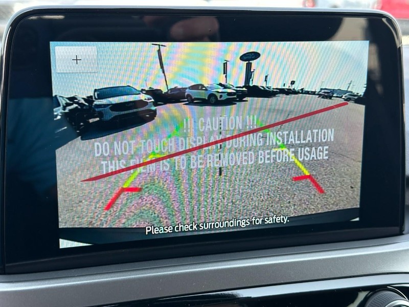 Ford Escape Vehicle Full-screen Gallery Image 15