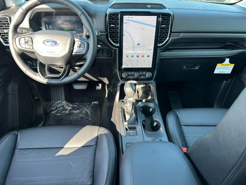 Ford Ranger Vehicle Full-screen Gallery Image 5