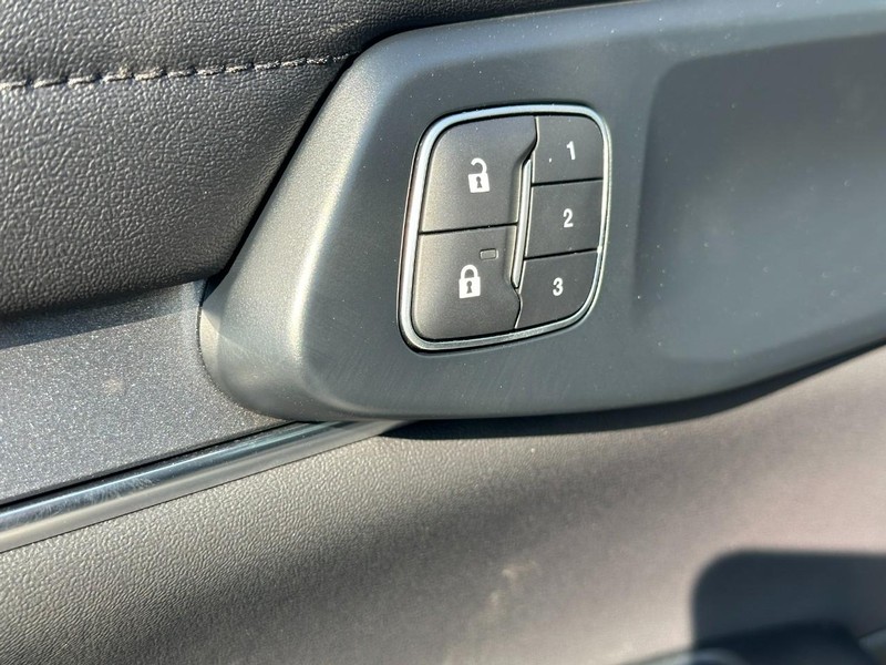 Ford Ranger Vehicle Full-screen Gallery Image 10