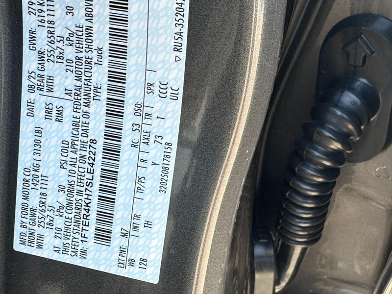 Ford Ranger Vehicle Full-screen Gallery Image 17