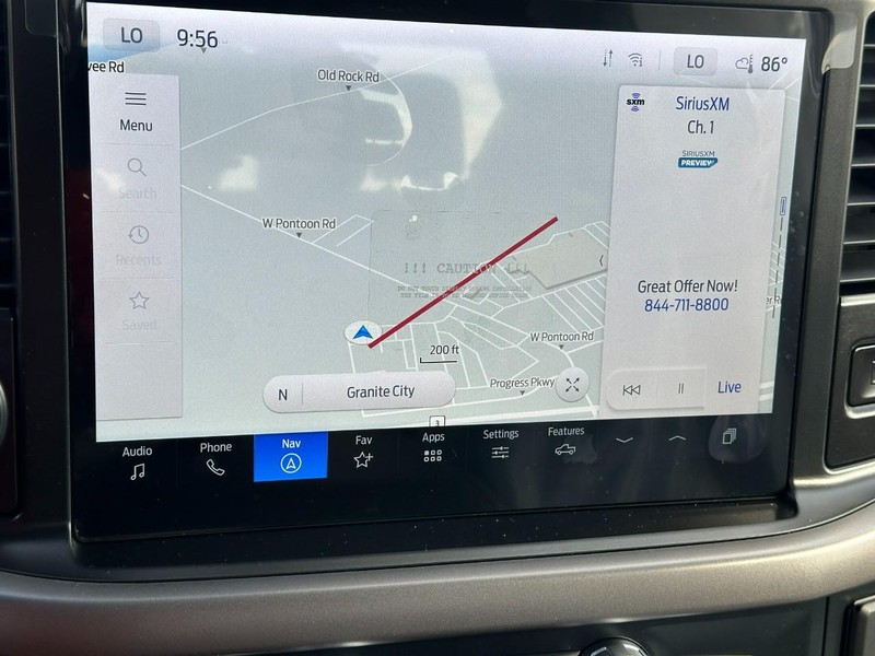 Ford F-150 Vehicle Full-screen Gallery Image 14