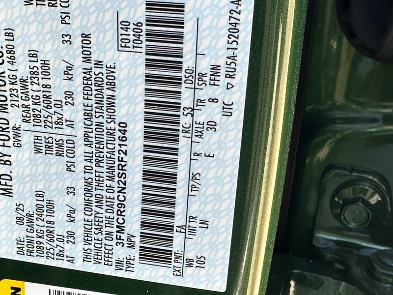 Ford Bronco Sport Vehicle Full-screen Gallery Image 14