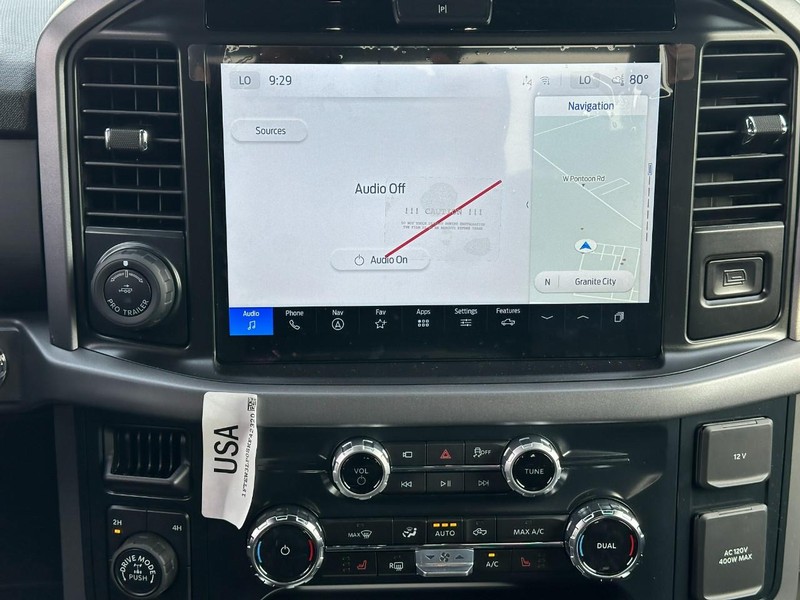 Ford F-150 Vehicle Full-screen Gallery Image 7