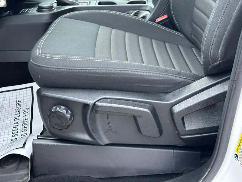 Ford Ranger Vehicle Full-screen Gallery Image 17