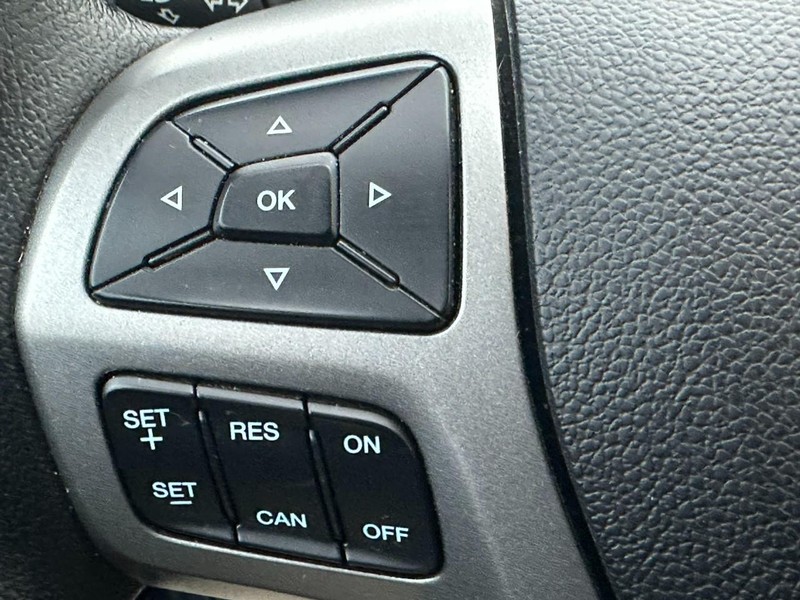 Ford Ranger Vehicle Full-screen Gallery Image 18