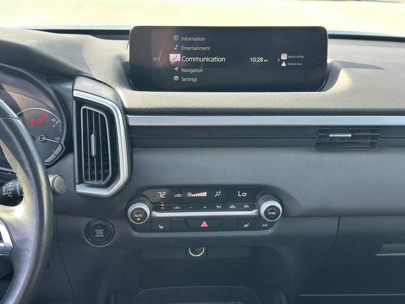 Mazda CX-50 Vehicle Full-screen Gallery Image 14