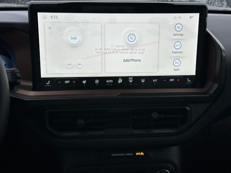 Ford Bronco Sport Vehicle Full-screen Gallery Image 7