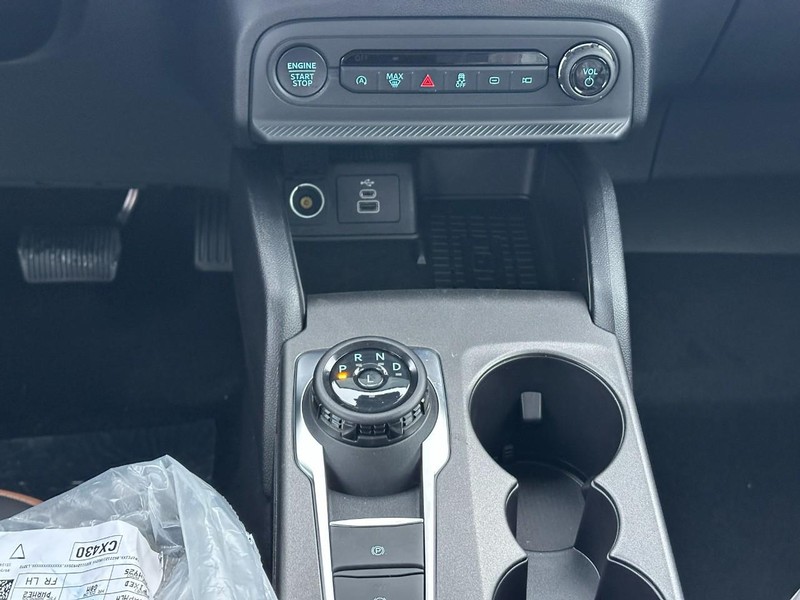 Ford Bronco Sport Vehicle Full-screen Gallery Image 8