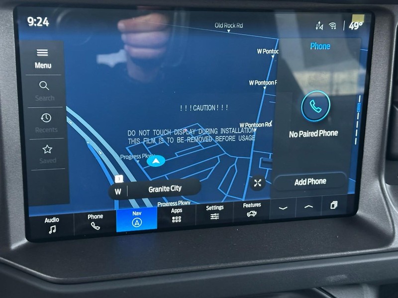 Ford Bronco Vehicle Full-screen Gallery Image 13