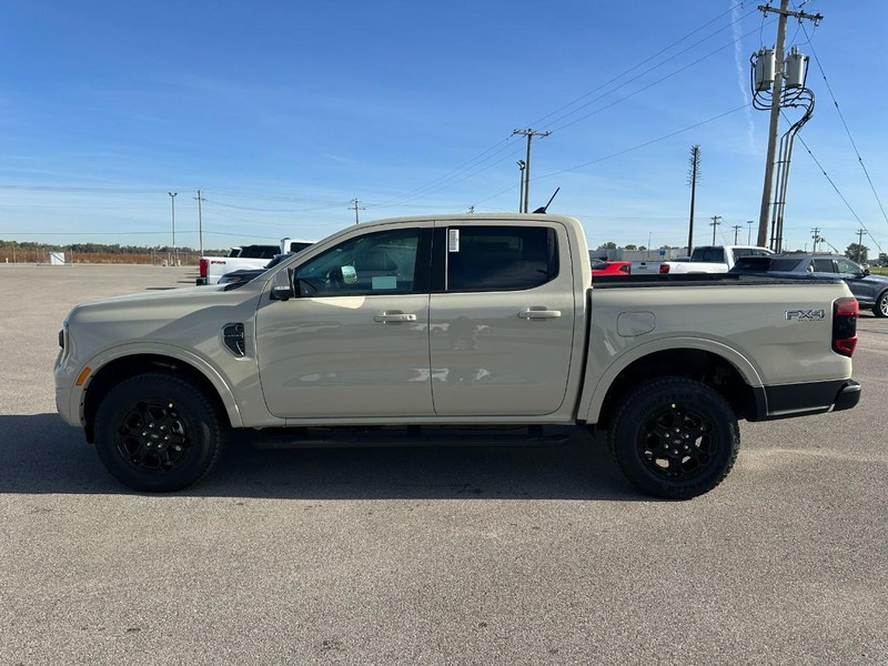 Ford Ranger Vehicle Full-screen Gallery Image 2