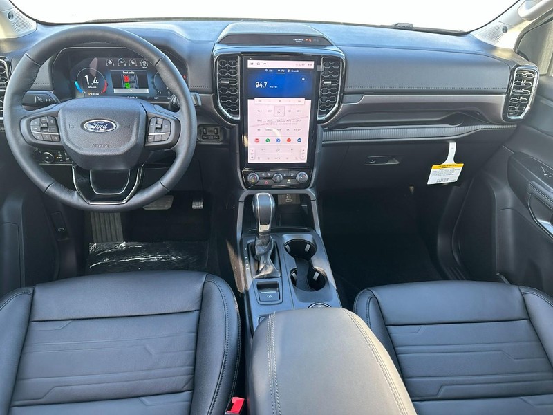 Ford Ranger Vehicle Full-screen Gallery Image 5