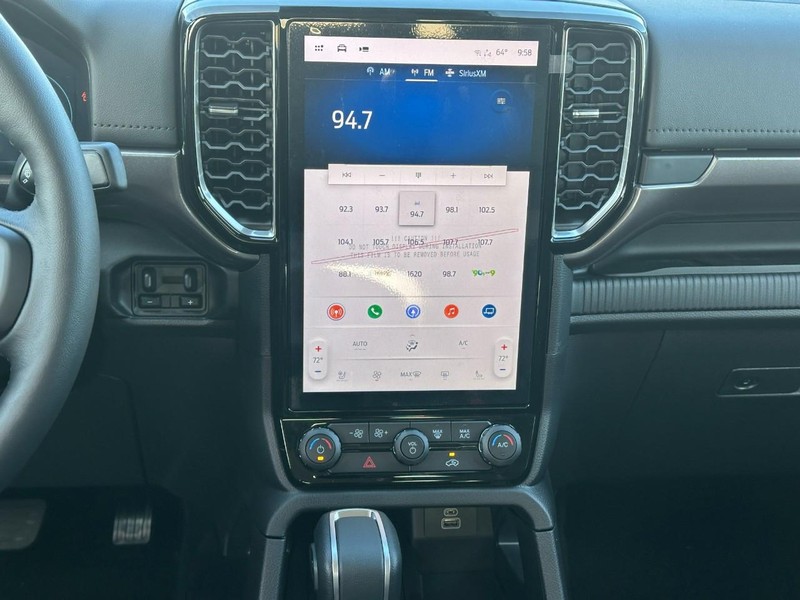 Ford Ranger Vehicle Full-screen Gallery Image 7