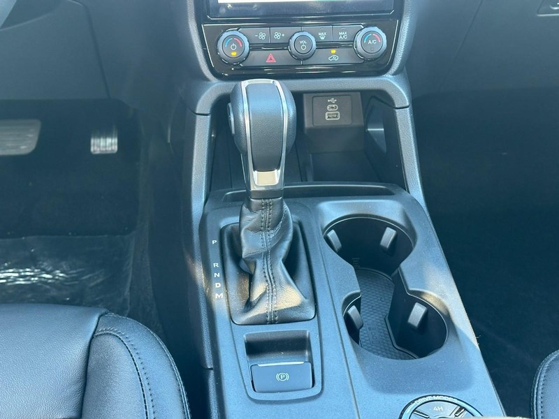 Ford Ranger Vehicle Full-screen Gallery Image 8